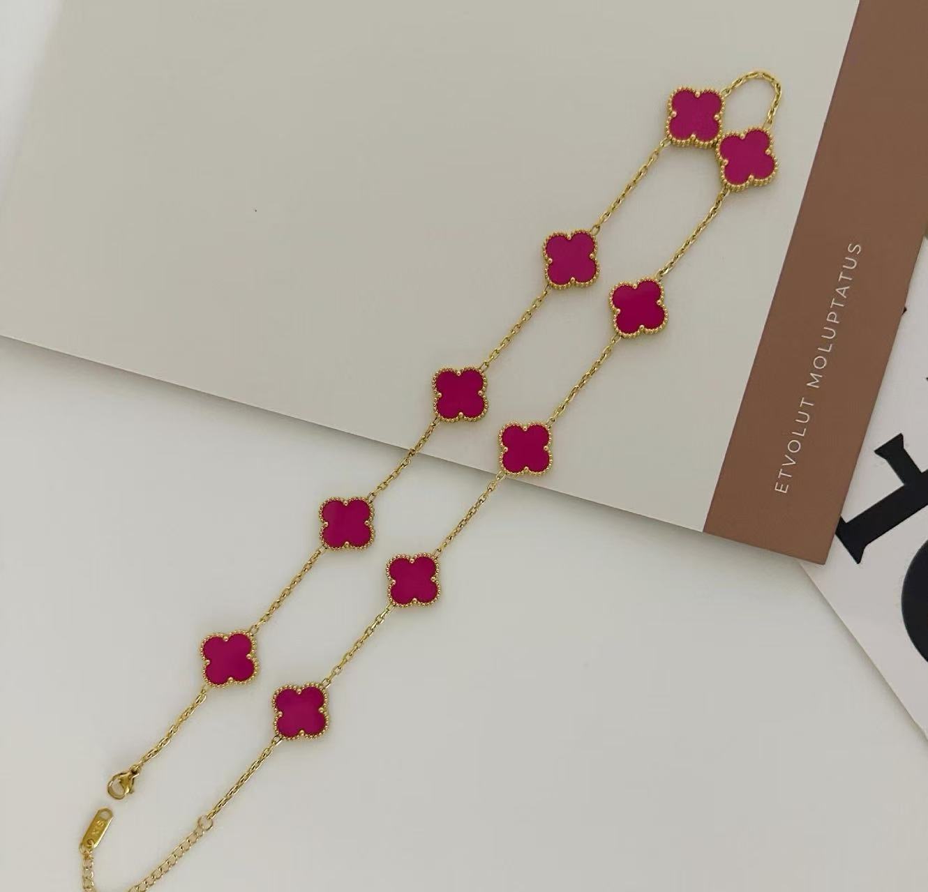 Luckcoo Multi Clover Necklace – Elegant Gift for Her, Waterproof & Tarnish Free