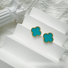 Four-Leaf Clover Earrings for Women – 925 Silver, 18K Gold Plated, Hypoallergenic
