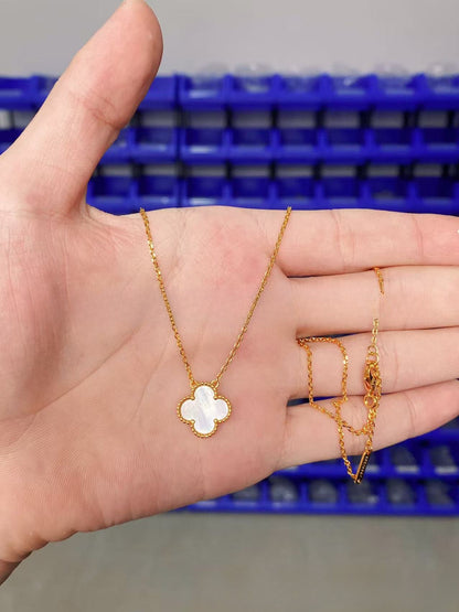 Luckcoo Clover Pro  Necklace  – Minimalist Jewelry,Premium Edition,Everyday Luxury,VCA style