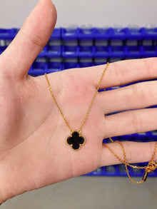 Luckcoo Clover Pro  Necklace  – Minimalist Jewelry,Premium Edition,Everyday Luxury
