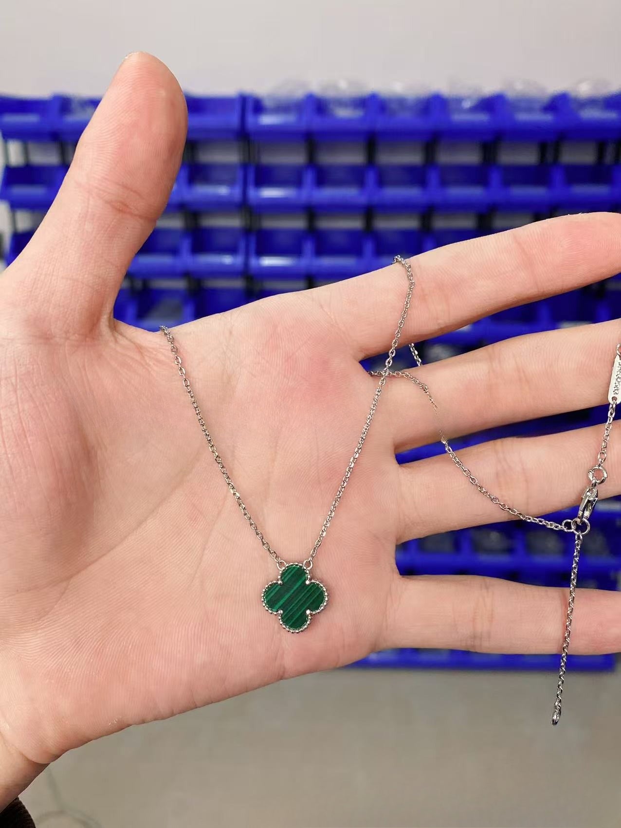 Luckcoo Clover Pro  Necklace  – Minimalist Jewelry,Premium Edition,Everyday Luxury