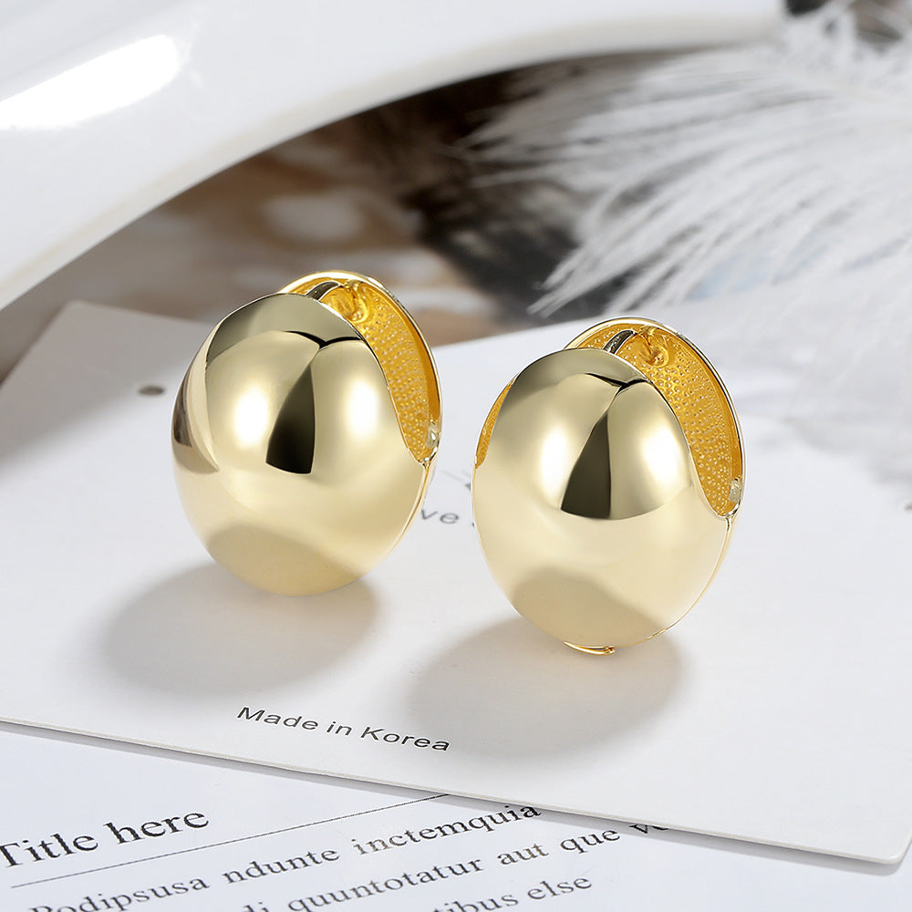 Vintage gold eggshell earrings