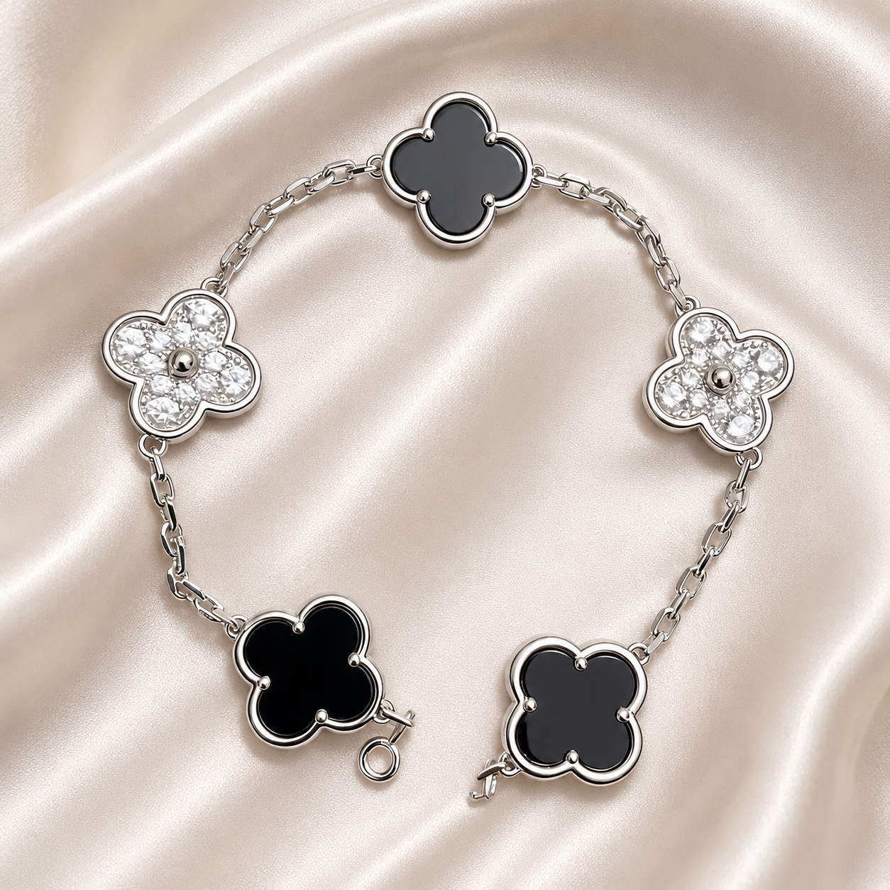 Eternal Clover Pro Bracelet | 18K Gold Plated Luck & Elegance (Silver Chain) LuckCoo