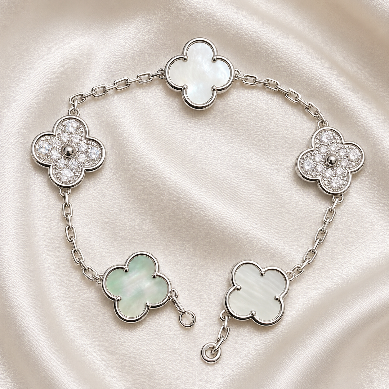 Eternal Clover Pro Bracelet | 18K Gold Plated Luck & Elegance (Silver Chain) LuckCoo