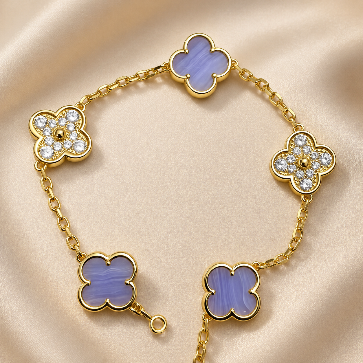 Eternal Clover Pro Bracelet | 18K Gold Plated Luck & Elegance (Gold Chain) LuckCoo