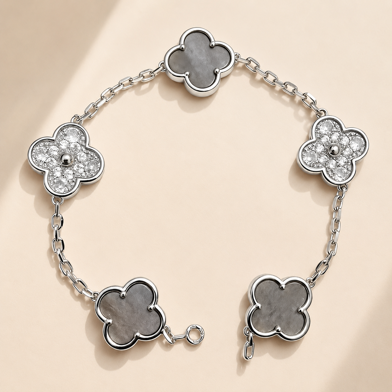Eternal Clover Pro Bracelet | 18K Gold Plated Luck & Elegance (Silver Chain) LuckCoo