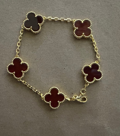 Clover bracelet Pro