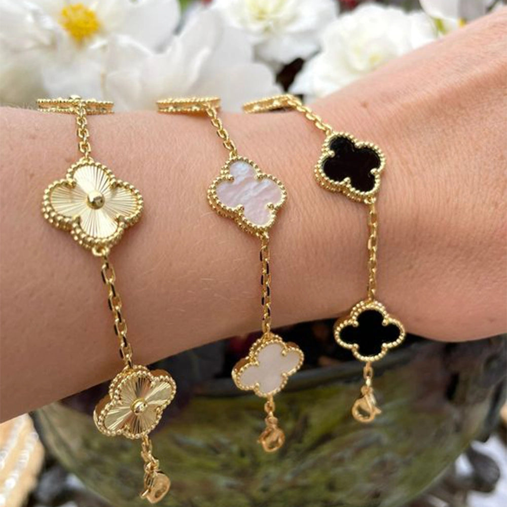 Luckcoo Flutter Butterfly Bracelet – Light, Elegant & Everyday Chic