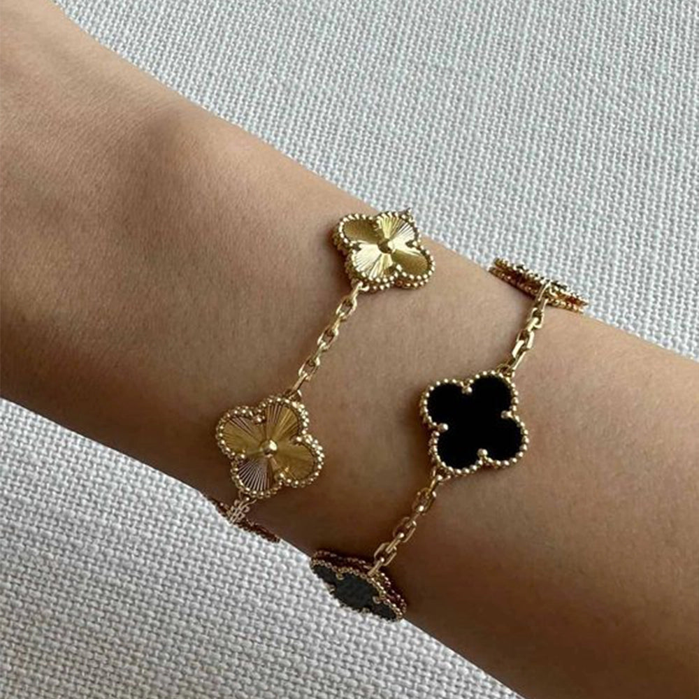Luckcoo Flutter Butterfly Bracelet – Light, Elegant & Everyday Chic