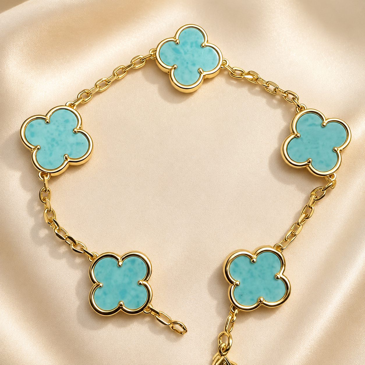 Eternal Clover Pro Bracelet | 18K Gold Plated Luck & Elegance (Gold Chain) LuckCoo