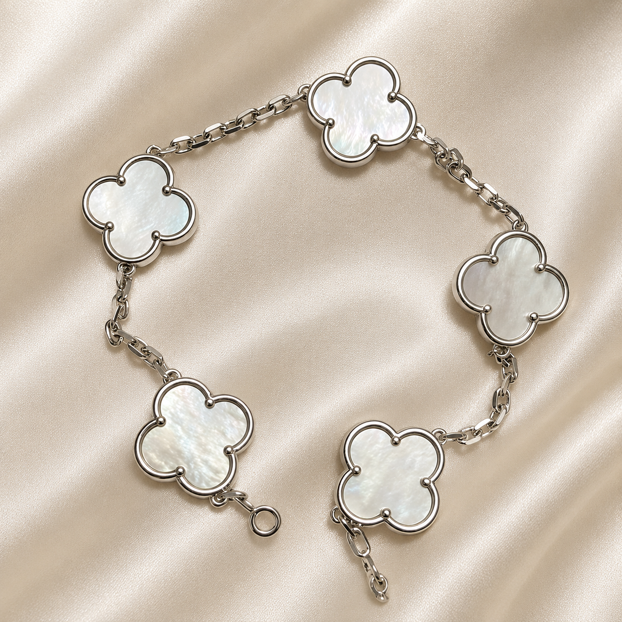 Eternal Clover Pro Bracelet | 18K Gold Plated Luck & Elegance (Silver Chain) LuckCoo