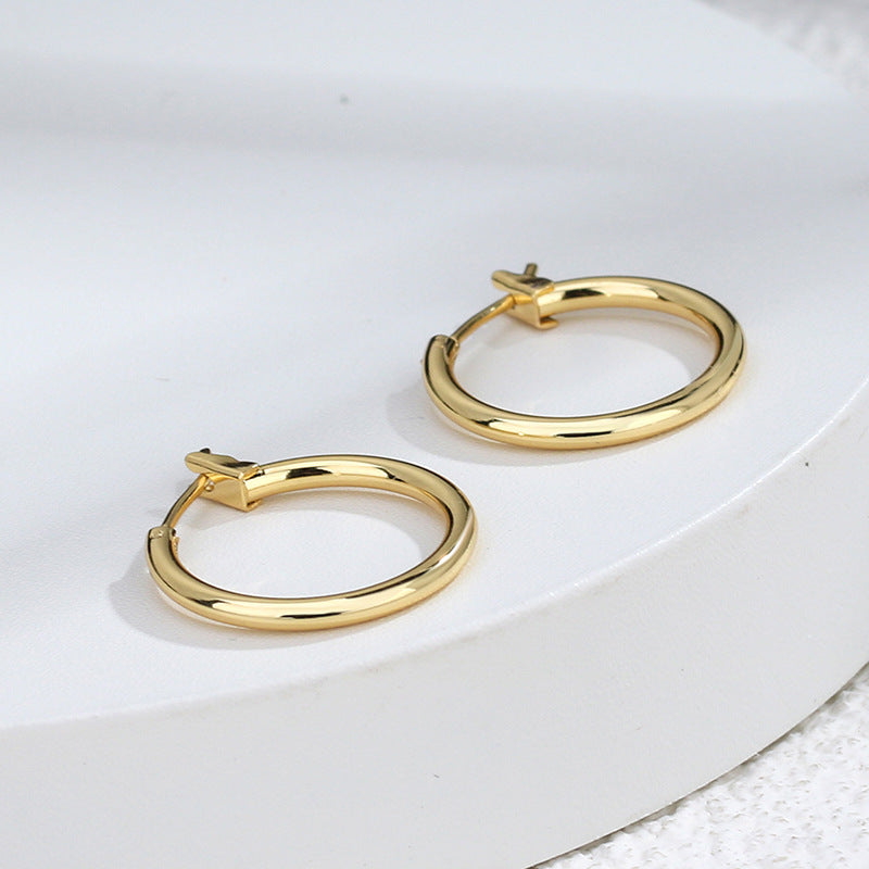 Boucles d'oreilles rondes lisses minimalistes 