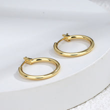 Boucles d'oreilles rondes lisses minimalistes 