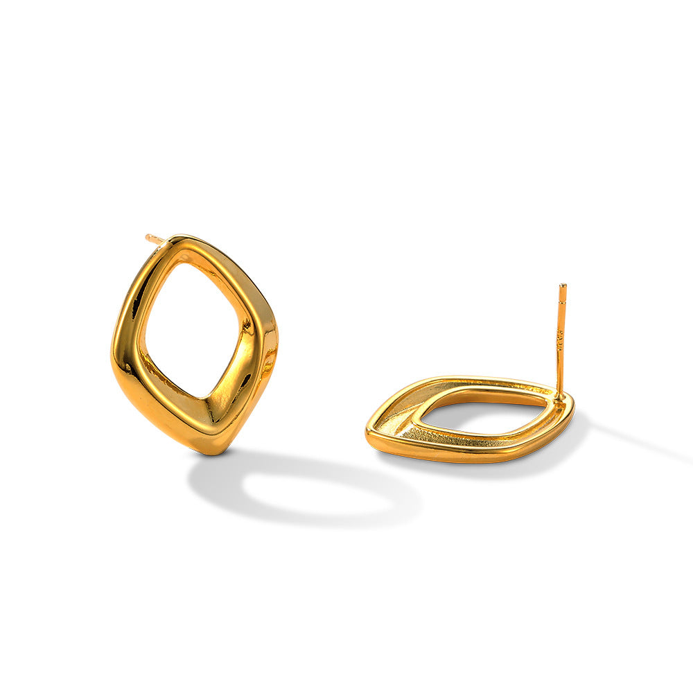 Boucles d'oreilles irrégulières 