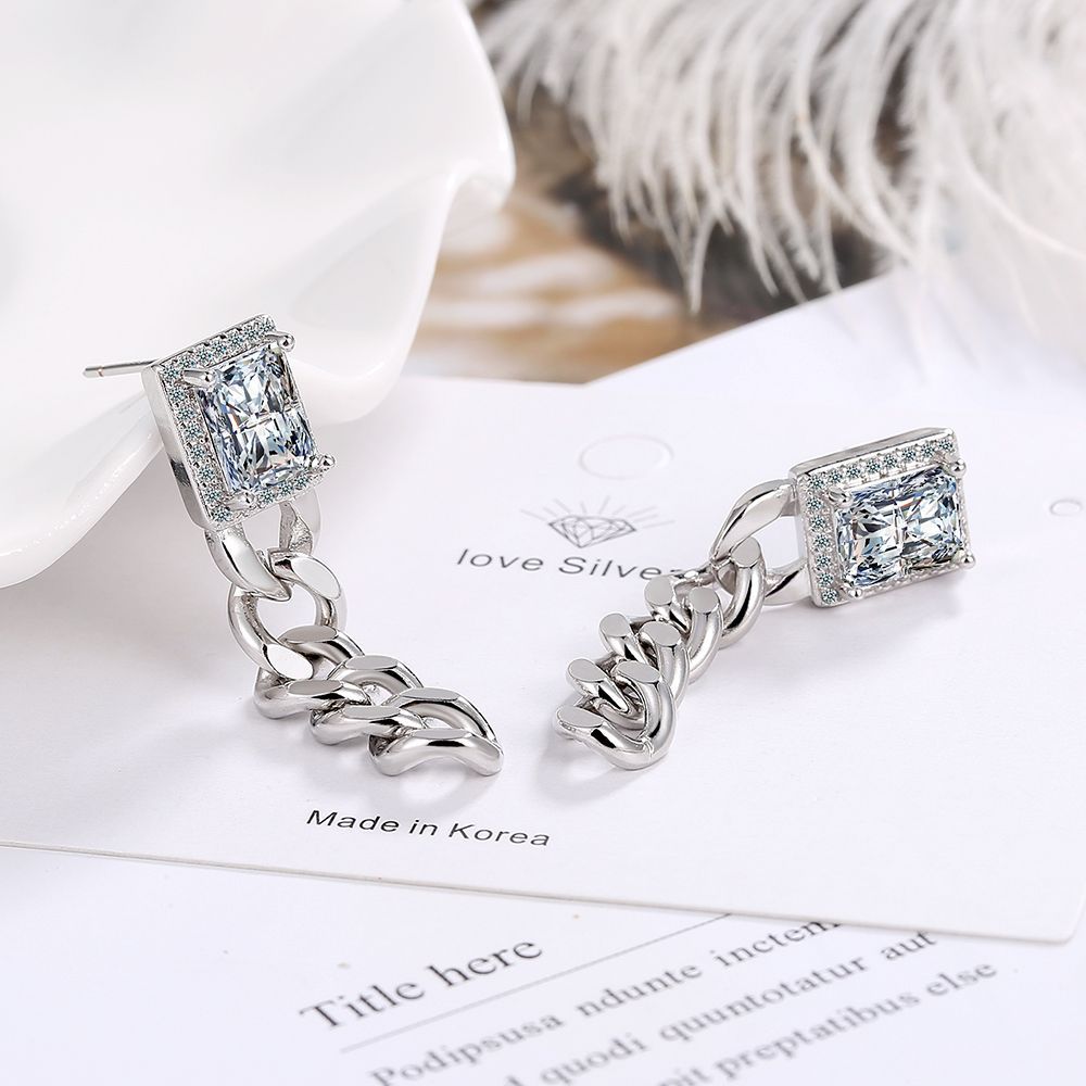 Diamond chain earrings