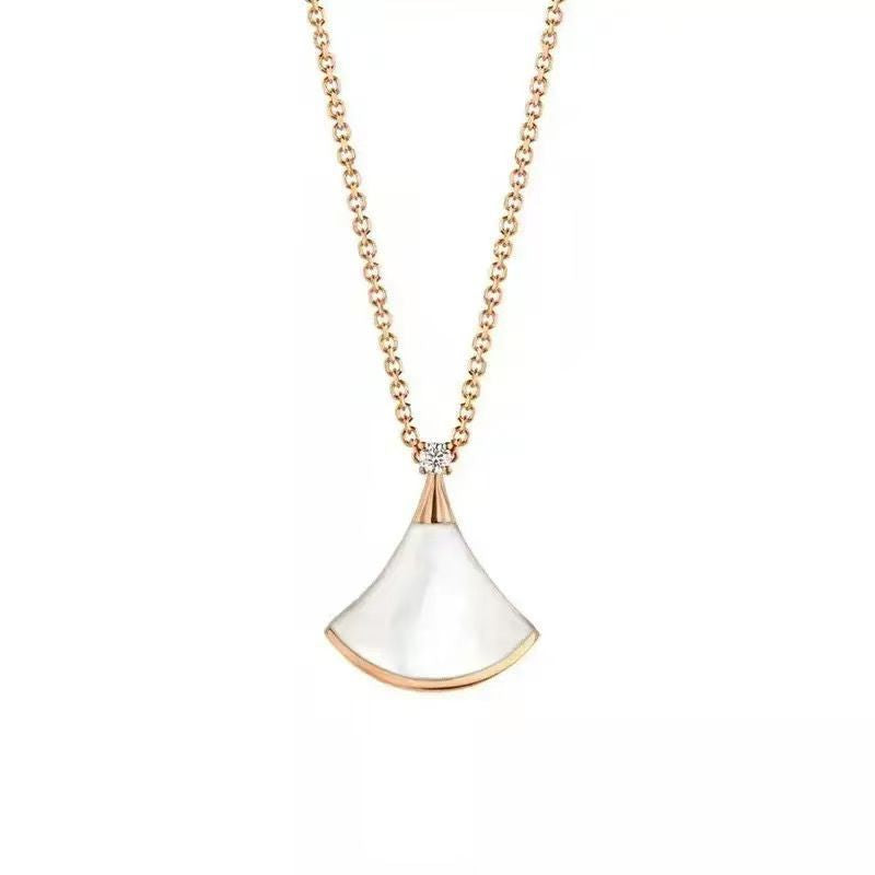 Luckcoo Fan Pendant Necklace - 18k Gold Plated Minimalist Everyday Jewelry