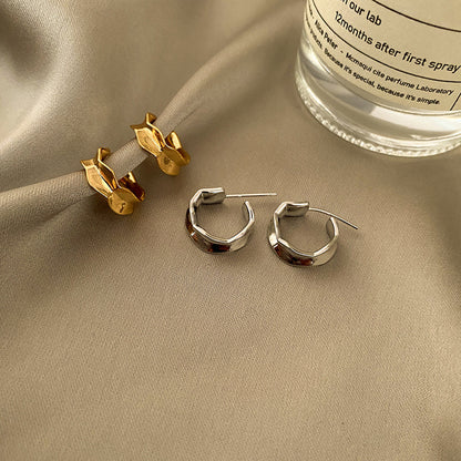 Geometric metal earrings