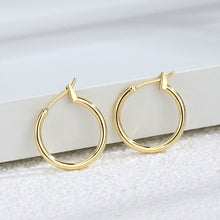 Boucles d'oreilles rondes lisses minimalistes 