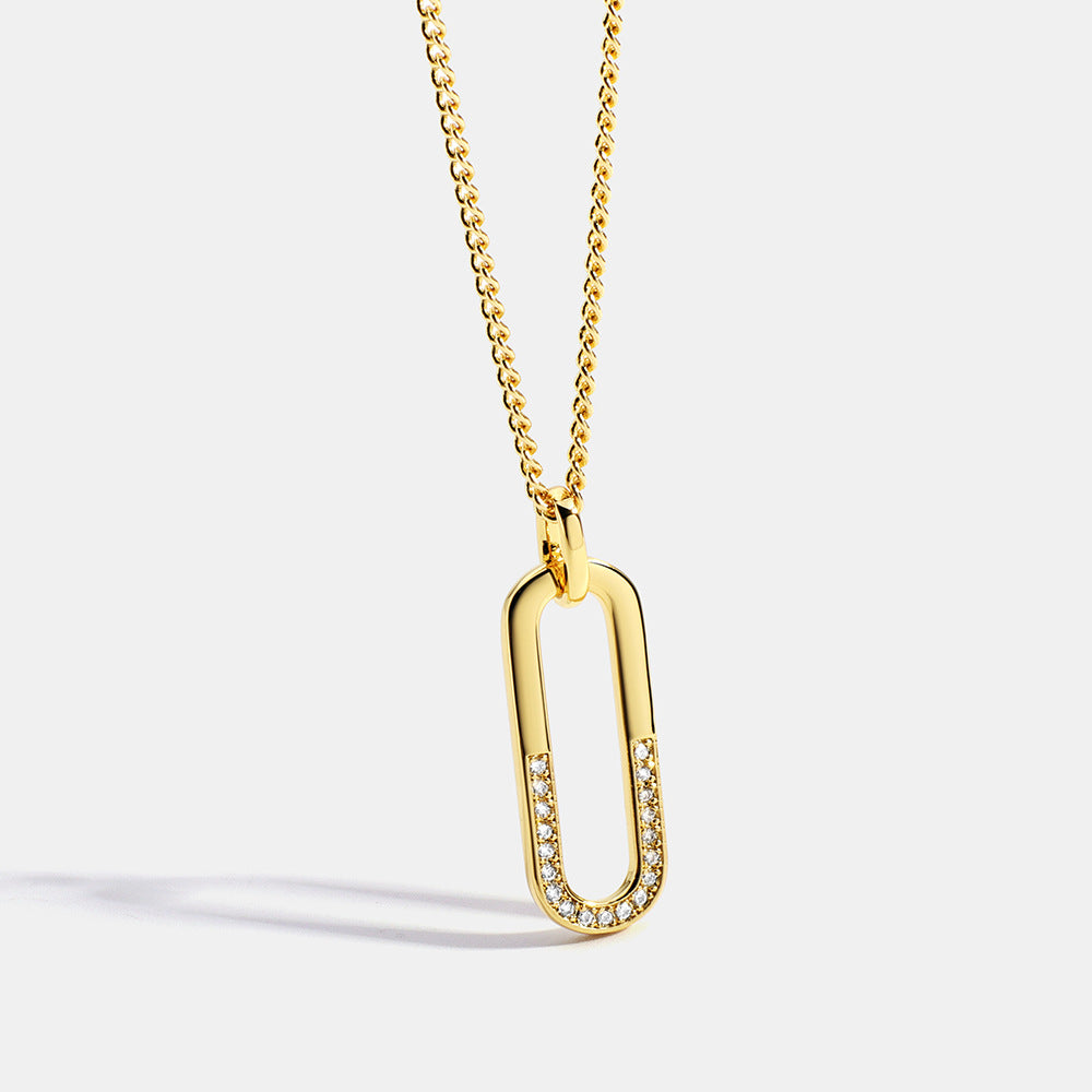 Simple design diamond necklace