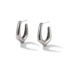 C-shaped Irregular Ear Nail