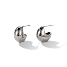 Round Hollow Earrings