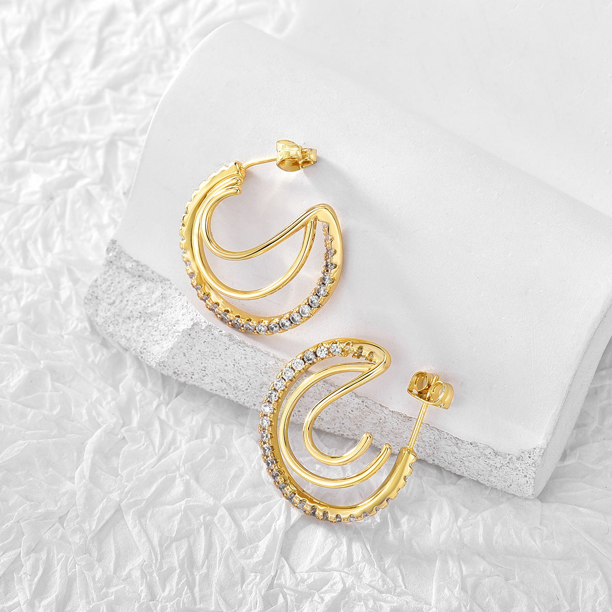 Three circle diamond earrings