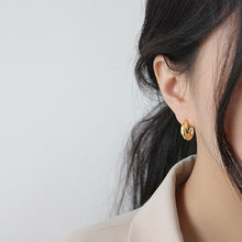 Boucles d'oreilles minimalistes demi-rondes en forme de C 