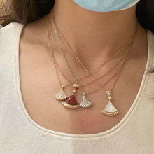Luckcoo Fan Pendant Necklace - 18k Gold Plated Minimalist Everyday Jewelry