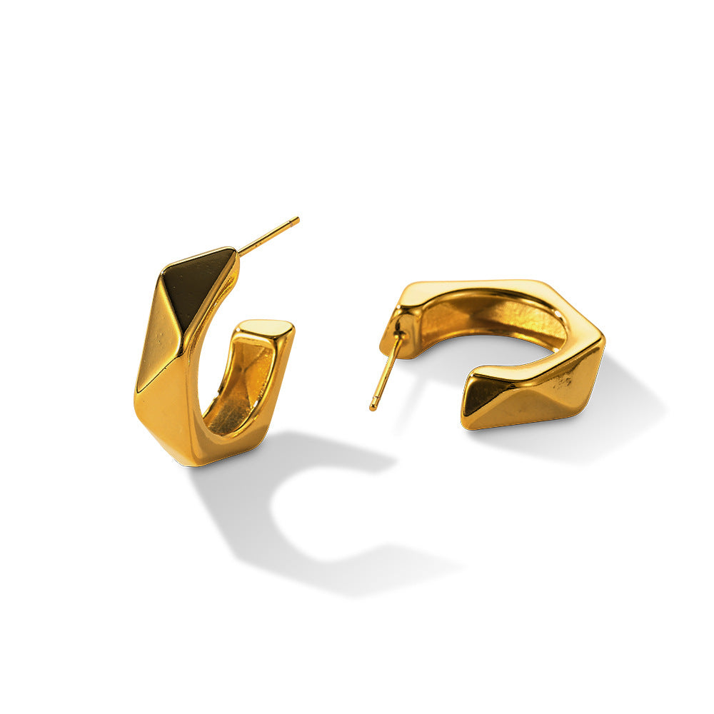 Boucles d'oreilles lisses et irrégulières 