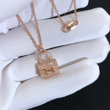 Iconic Mini Handbag Pendant – Chic Purse Charm Necklace, 18K Gold Plated