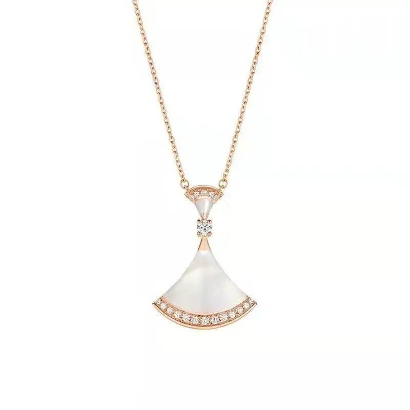 Luckcoo Fan Pendant Necklace - 18k Gold Plated Minimalist Everyday Jewelry