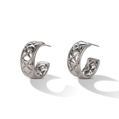 Minimalist glossy diamond pattern earrings