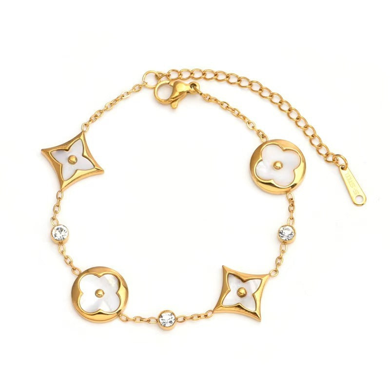Four-leaf clover bracelet fashion versatile jewelry petal elements