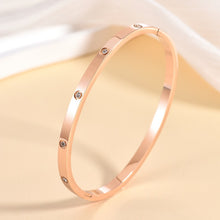 4mm diamond studded buckle bracelet