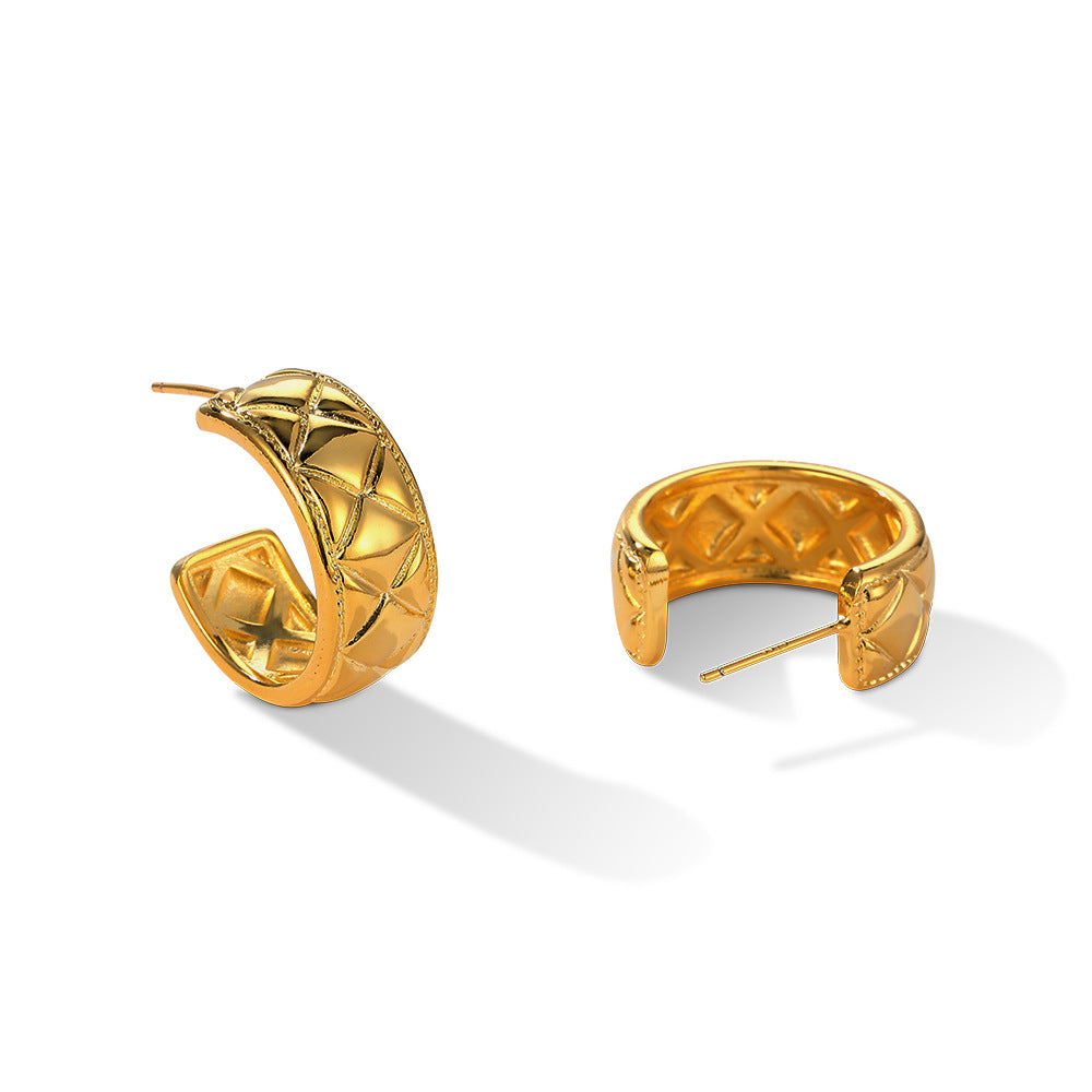 Boucles d'oreilles minimalistes à motif diamant brillant 