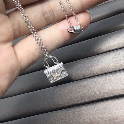Iconic Mini Handbag Pendant – Chic Purse Charm Necklace, 18K Gold Plated