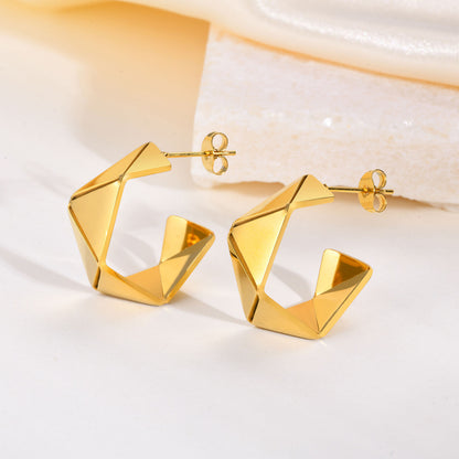 Stylish earrings with a pleated texture