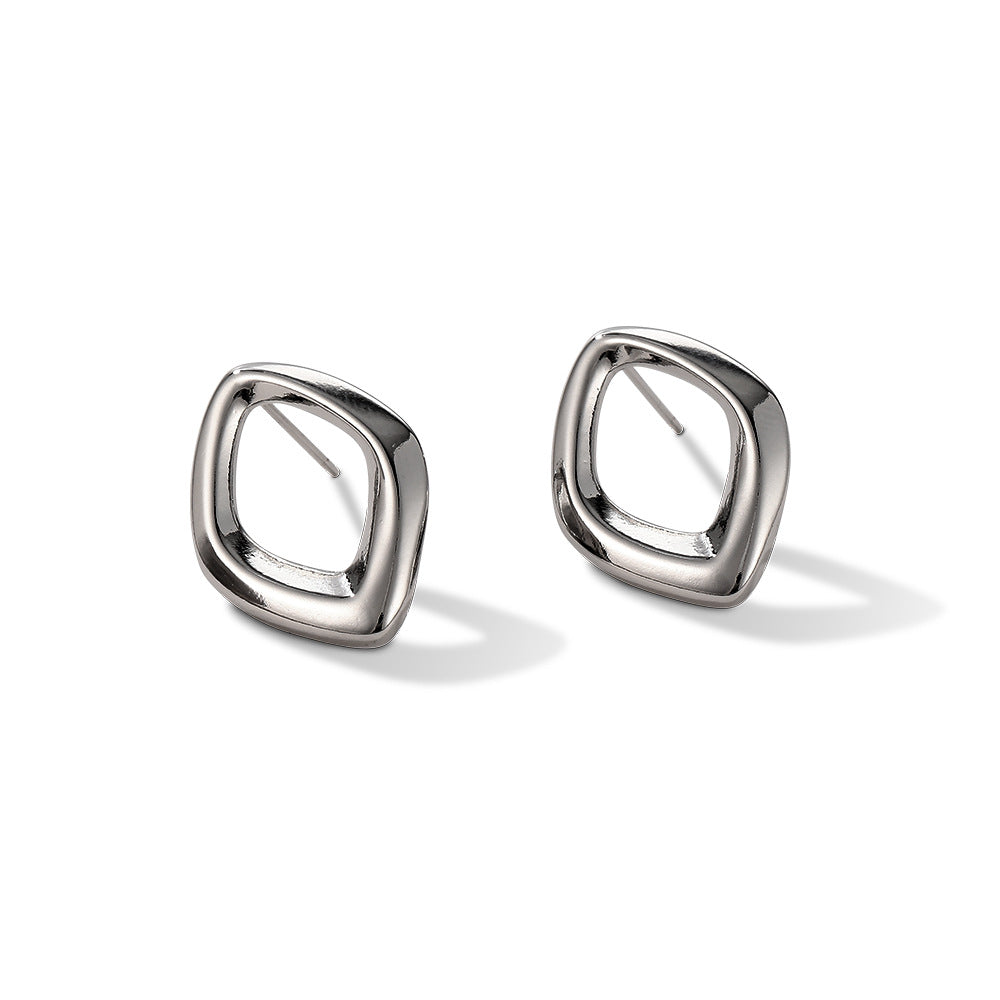 Boucles d'oreilles irrégulières 