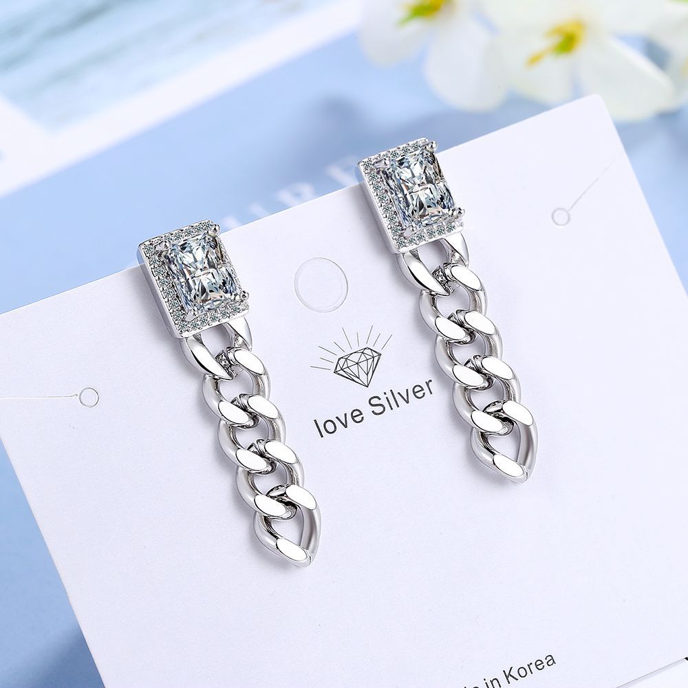 Diamond chain earrings