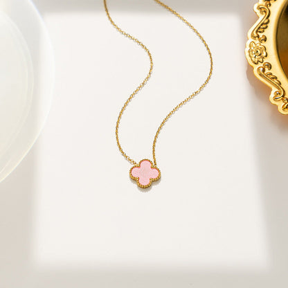 Clover Pendant Necklace – 18K Gold Plated, Waterproof & Elegant Gift