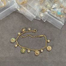 Eight-Point Star Compass Bracelet LuckCoo