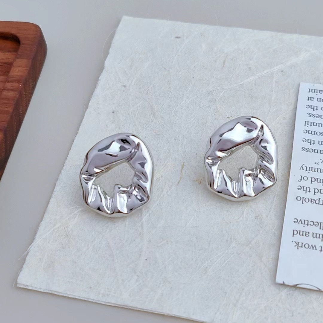 Irregular Pleated Oval Earrings