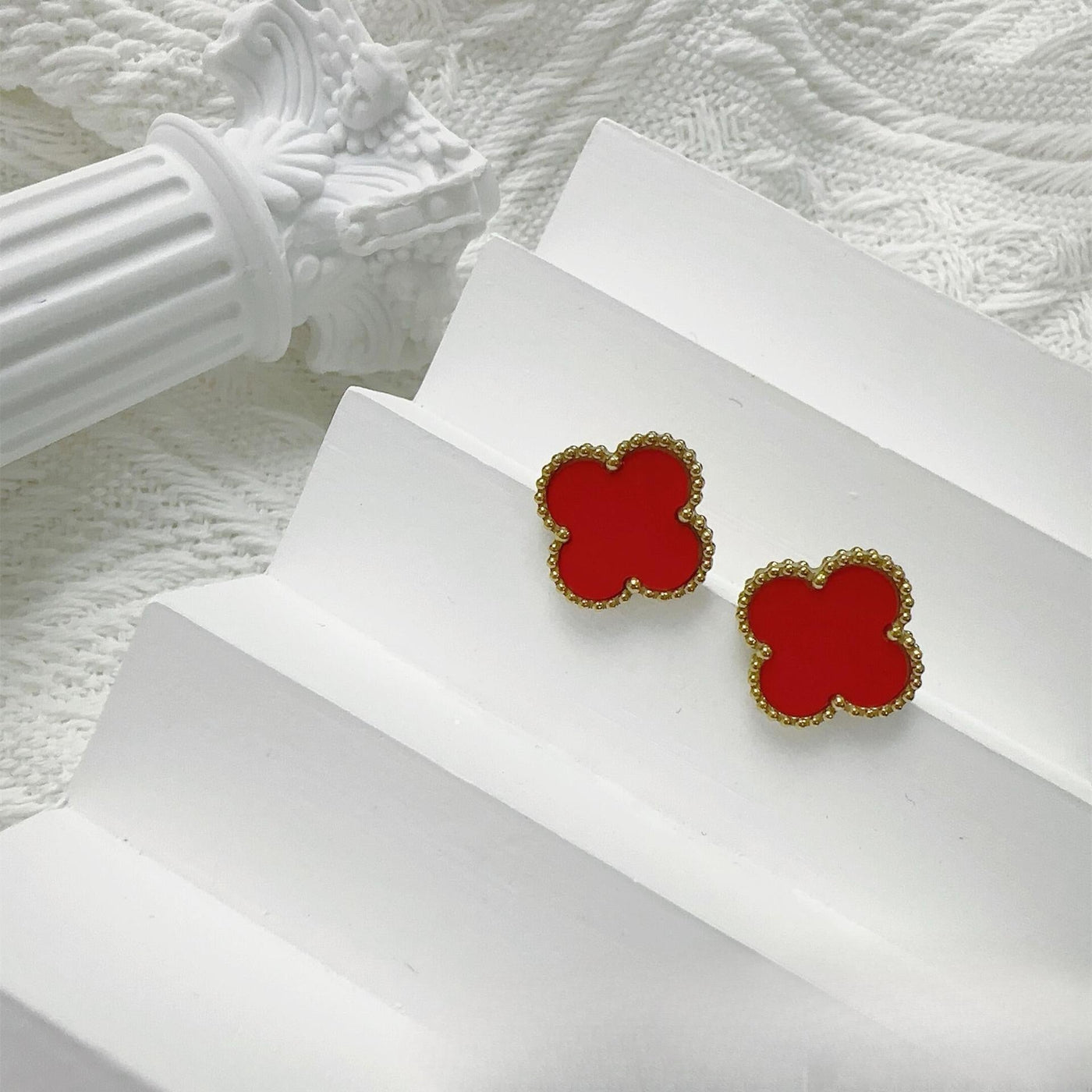 Four-Leaf Clover Earrings for Women – 925 Silver, 18K Gold Plated, Hypoallergenic