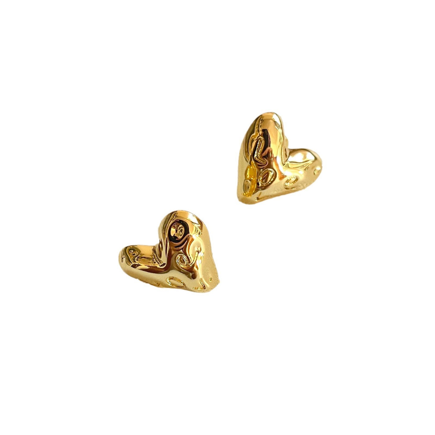 Versatile Pleated Love Earrings