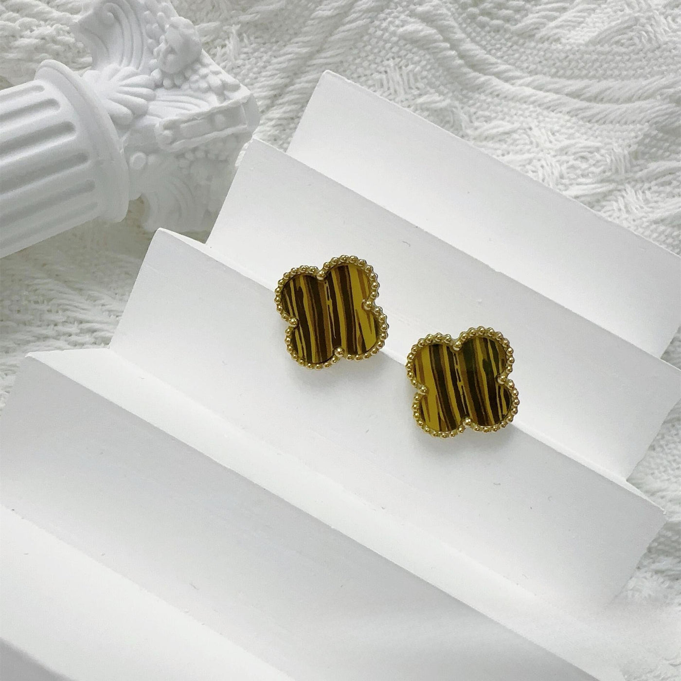 Four-Leaf Clover Earrings for Women – 925 Silver, 18K Gold Plated, Hypoallergenic