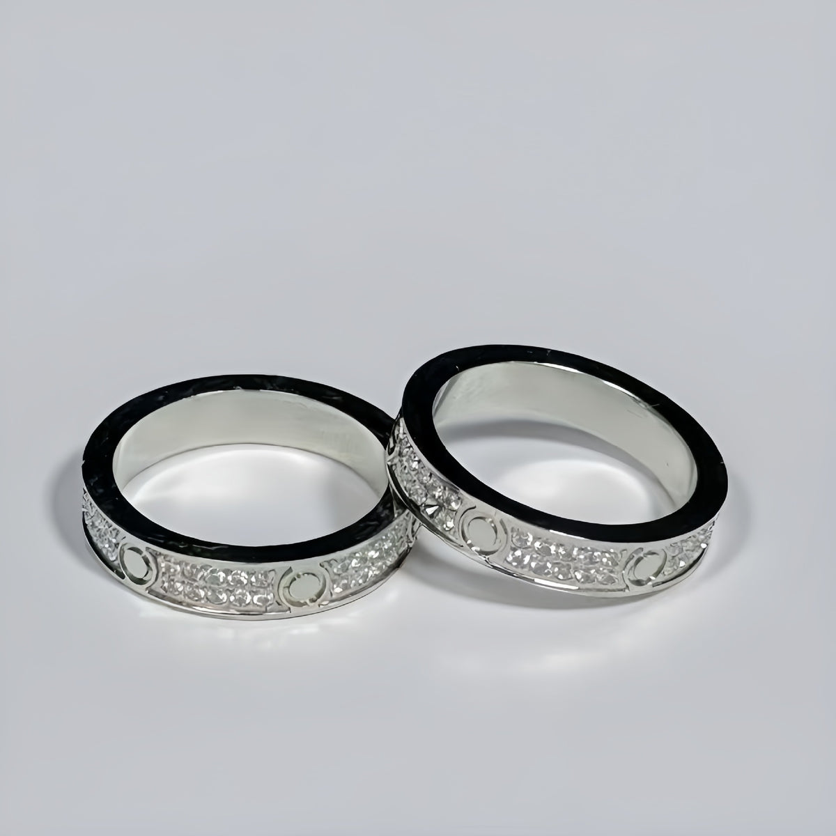 Silver-tone two-row pave circle-motif band ring pair - photo 36