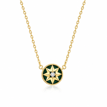 Gold / Green compass necklace | LuckCoo | approved20261005-v2