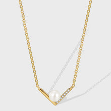 Bead inlaid diamond clavicle chain