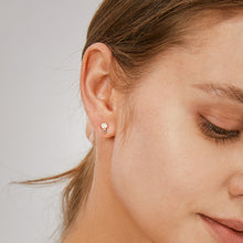 Boucles d'oreilles rondes en diamant violet 